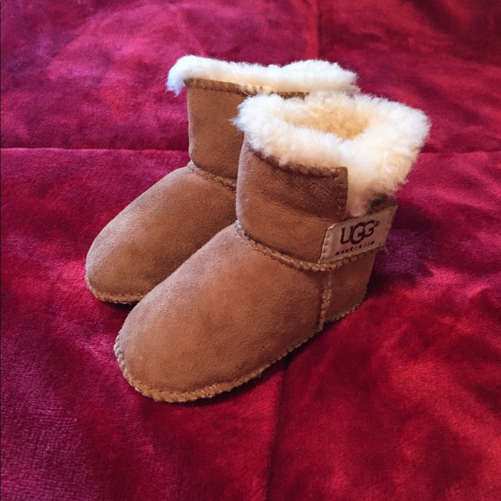 NWOT Genuine Baby Uggs